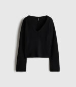 Fine-knit V-neck jumper